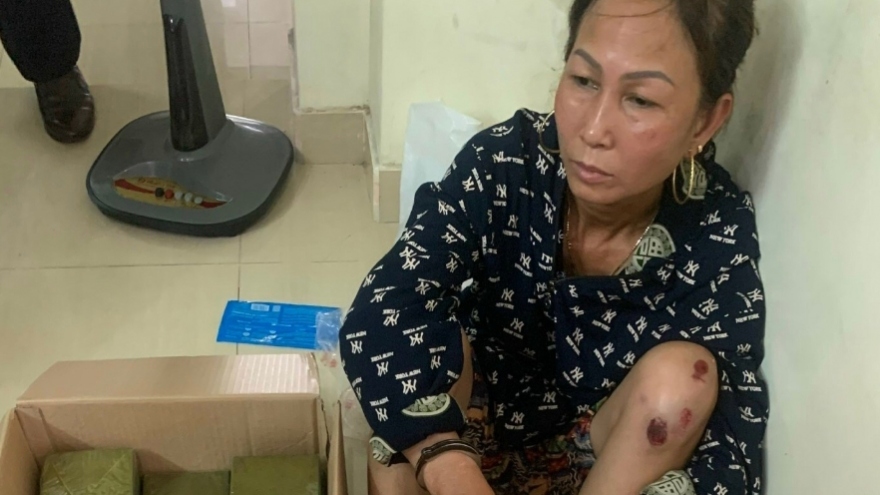 Phá án ma túy liên tỉnh, thu giữ 56 bánh heroin và 12,43kg ma túy tổng hợp